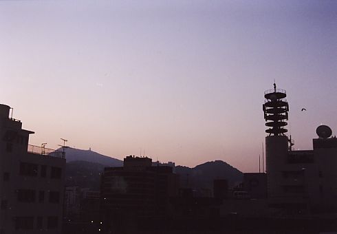 ĂiQj