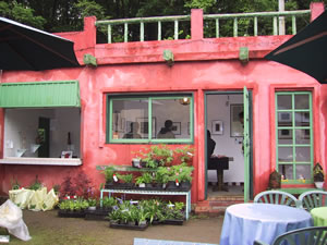 アートフェスタ2001&emsp;画廊風景1