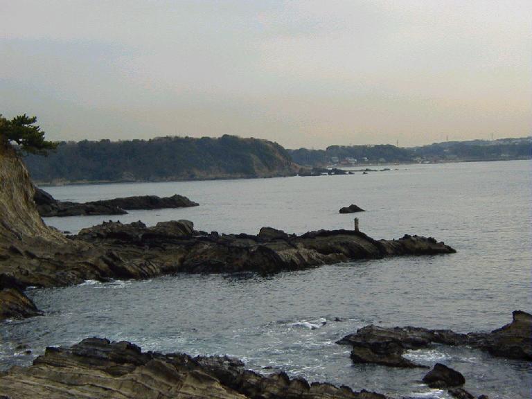 �r�肩��̕��i�`